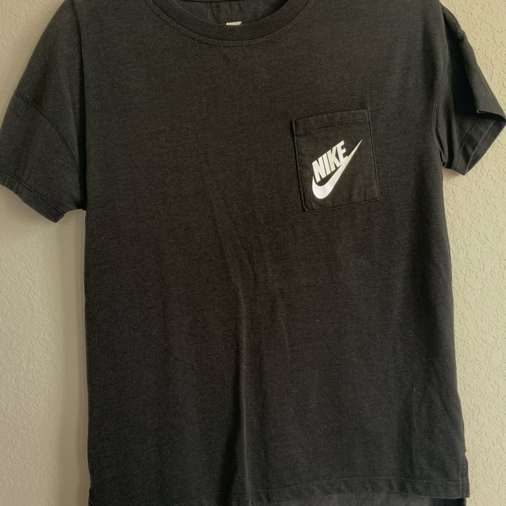 Nike pocket tee
